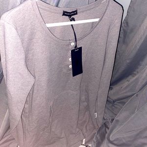 grey silver jeans co. long sleeve 👕🌚